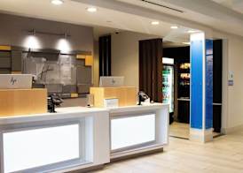 Holiday Inn Express & Suites OVERLAND PARK by IHG 2