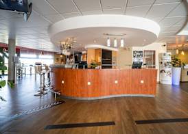 B&B HOTEL Calais Terminal Cité Europe 4 étoiles 2