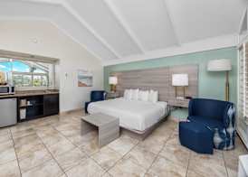 Best Western Plus Yacht Harbor Inn 5