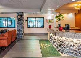 Quality Inn & Suites South Bend Airport 4