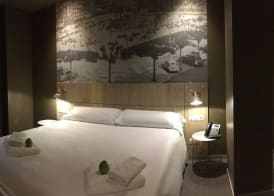 Hotel Landaben 5