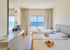 Piere Anne Beach Hotel 5