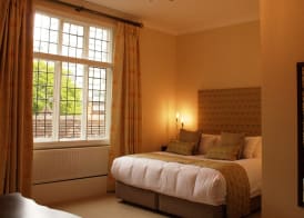Best Western Plough and Harrow Hotel 5