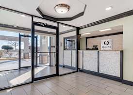 Quality Inn & Suites Morrow Atlanta South 3