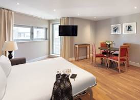 Marlin Aldgate Tower Bridge 5