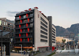 Radisson RED Hotel V&A Waterfront Cape Town 2