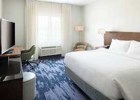 Fairfield Inn & Suites by Marriott Springfield Northampton/Amherst 4