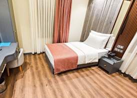 VE Hotels Adakale 5