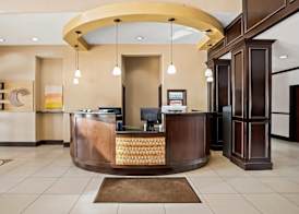 Comfort Suites Waxahachie - Dallas 2