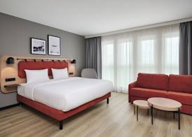 CAMPANILE PRIME WARSAW AIRPORT 5