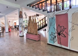 Blue Turtle Hotel 4
