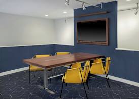 Courtyard by Marriott Huntsville University Drive 2
