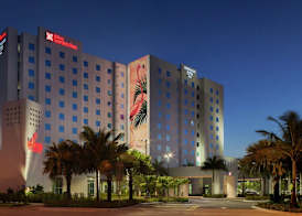 Hilton Garden Inn Miami Dolphin Mall, FL 5