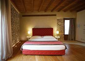 1711 Luxury Guest House 5
