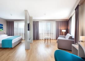 Aquatis Hotel 5