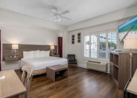Naples Park Central Hotel 3