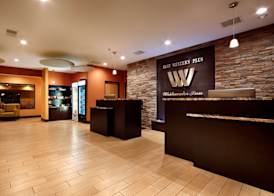 Best Western Plus Whitewater Inn 2