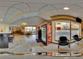 AC Lodge by Beach and Boardwalk 4