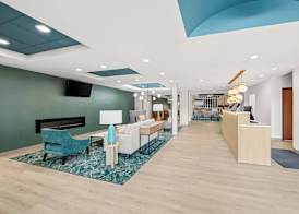 Comfort Suites Sanford 3