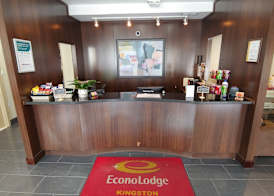 Econo Lodge City Centre 3
