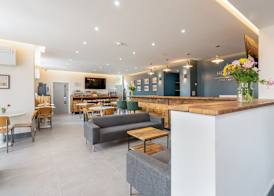 Hotel DC, Stratford 3