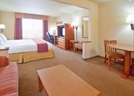 Holiday Inn Express & Suites CEDAR CITY by IHG 4