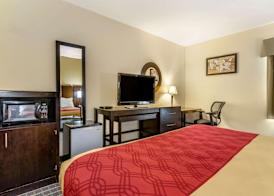 Econo Lodge Brunswick Travel Center 5