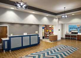 Hampton Inn Garden City Long Island 3