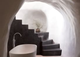 White Pearl Cavalieri 3