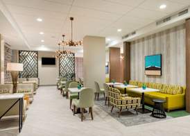 Hampton Inn & Suites Miami Wynwood Design District, FL 3