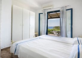 Metaxatos Apartments 5