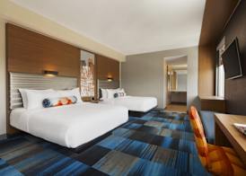 Aloft by Marriott Dallas Love Field 3