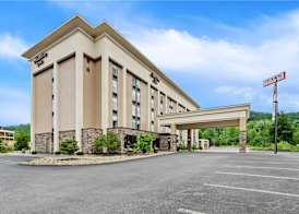 Hampton Inn Princeton, WV 3