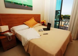 Aparthotel Bahía 3