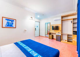 Club Big Blue Suit Hotel 3