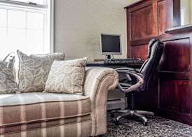 Econo Lodge Inn & Suites North Syracuse Airport 2