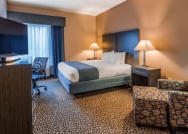 Best Western Plus Bradenton Hotel & Suites 4