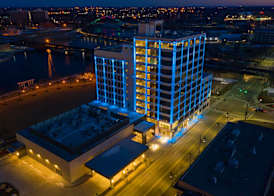 Embassy Suites By Hilton Rockford Riverfront 3