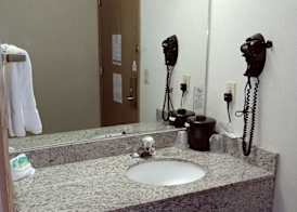SHILO INN & SUITES TACOMA 4