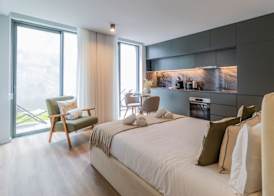 RUAH Apartments by LovelyStay 3