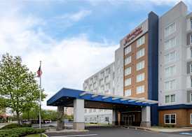 Hampton Inn & Suites By Hilton- Newark Airport Elizabeth 4