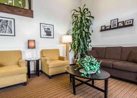 Sleep Inn & Suites Niantic North 5