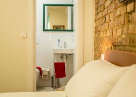 B&B Artistic Tirana 3