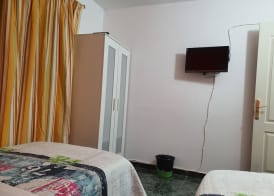 Low Cost Room Plaza de Hierro III 2