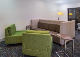 Holiday Inn Express & Suites TAMPA-ANDERSON RD/VETERANS EXP by IHG 4