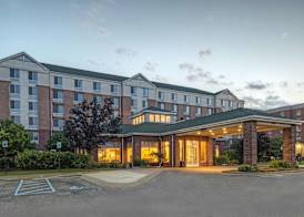 Hilton Garden Inn Detroit Metro Airport 2