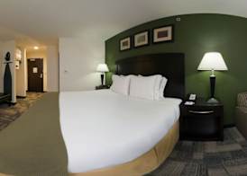 Holiday Inn Express & Suites PEKIN (PEORIA AREA) by IHG 4
