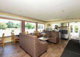 Americas Best Value Inn at Central Valley-Woodbury 2