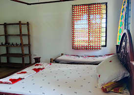 Tropinest bungalows & hostel 5