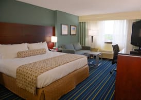 Crowne Plaza VIRGINIA BEACH TOWN CENTER by IHG 5